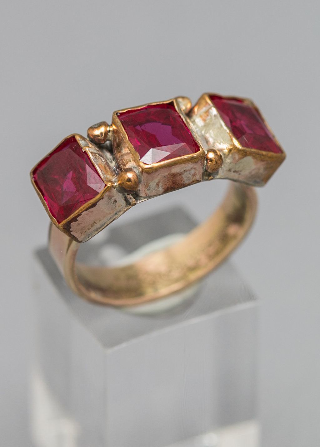 Rubies galore ring